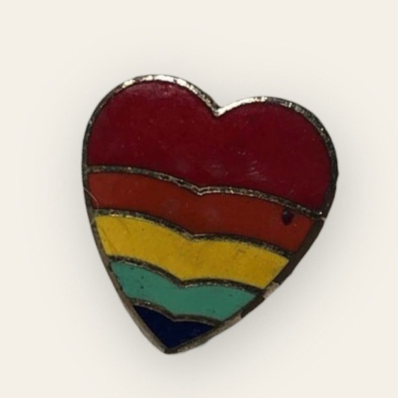 Vintage Striped Rainbow Pride Heart Brooch Pin - Picture 1 of 4